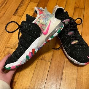 Boys Lebron basketball shoes